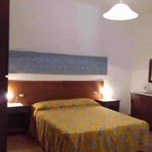 Canne Al Vento , Teulada Italia