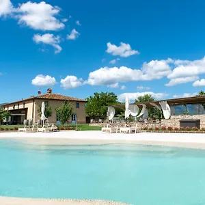 3* Resort Tenuta Le Tre Virtù